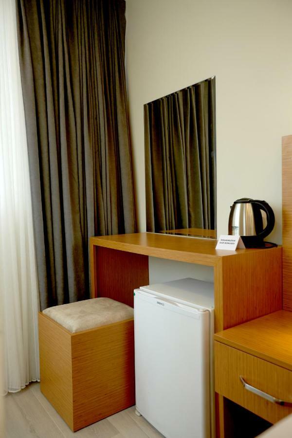 Kartal Palace Taksim Square Family Hotel Стамбул Экстерьер фото